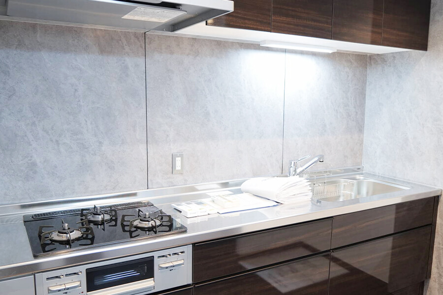 Sun Life Minami-gyotoku, Room 212